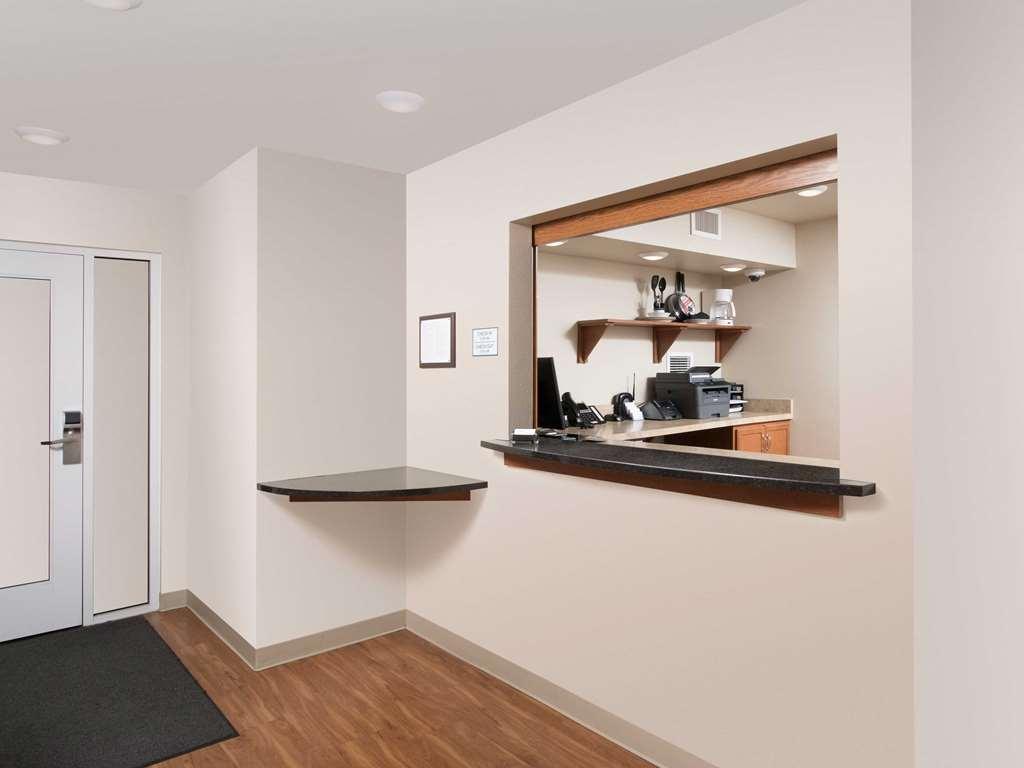 Extended Stay America Select Suites - Kansas City - South - I-49 Interior photo