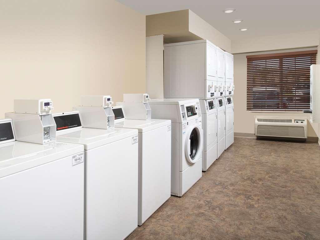 Extended Stay America Select Suites - Kansas City - South - I-49 Facilities photo