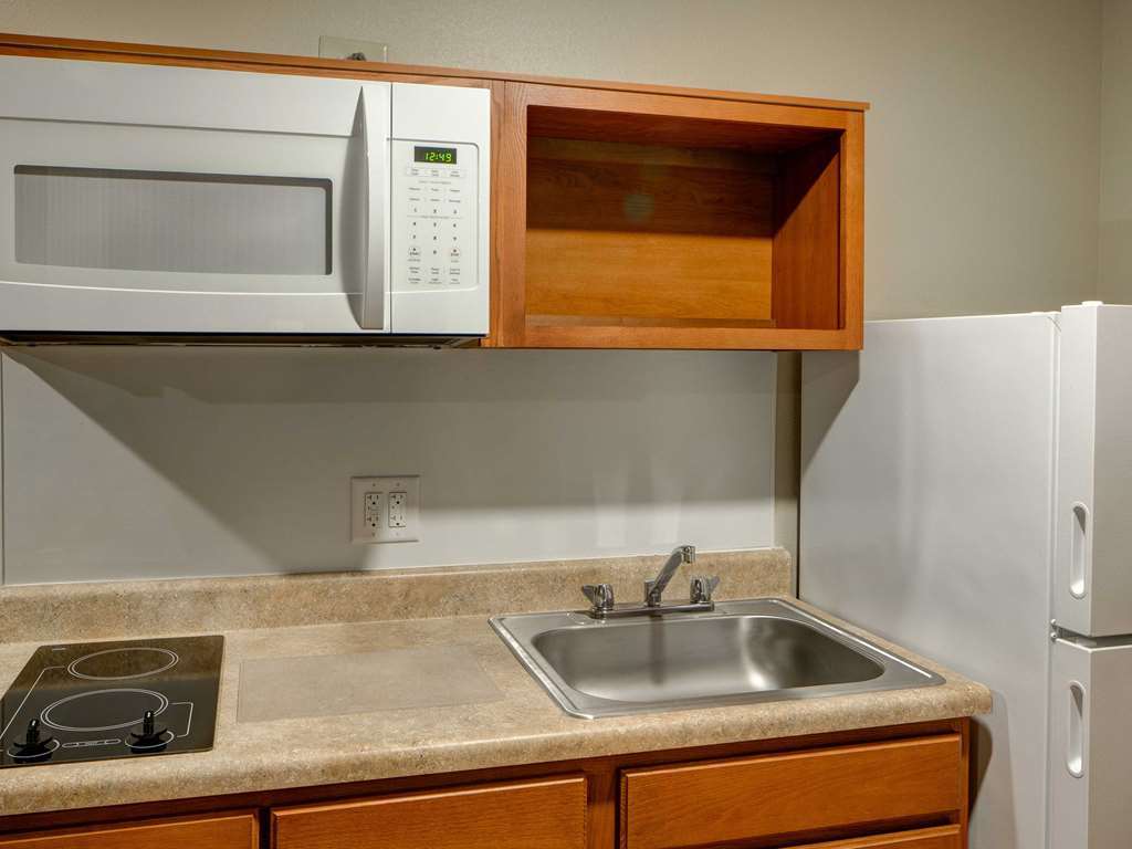 Extended Stay America Select Suites - Kansas City - South - I-49 Room photo