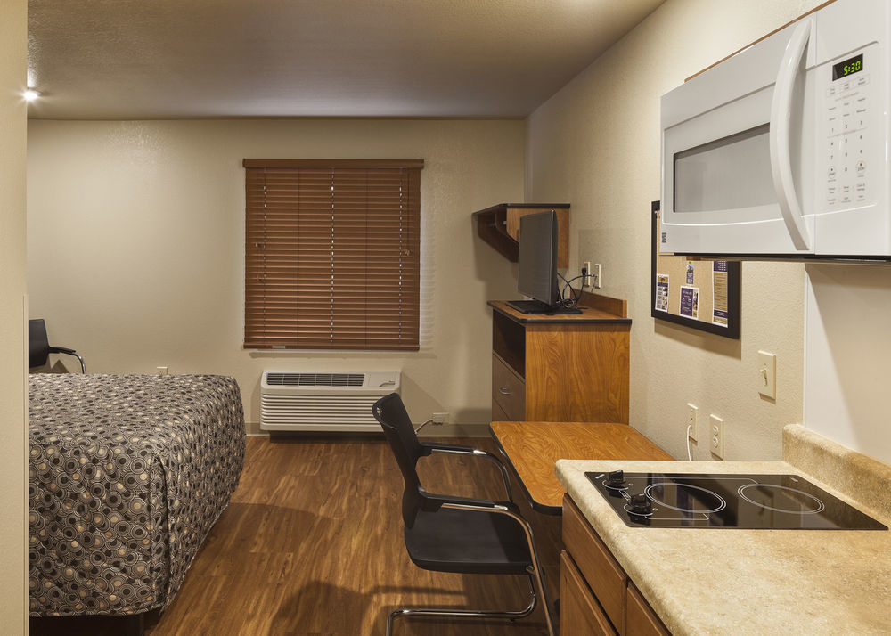Extended Stay America Select Suites - Kansas City - South - I-49 Exterior photo
