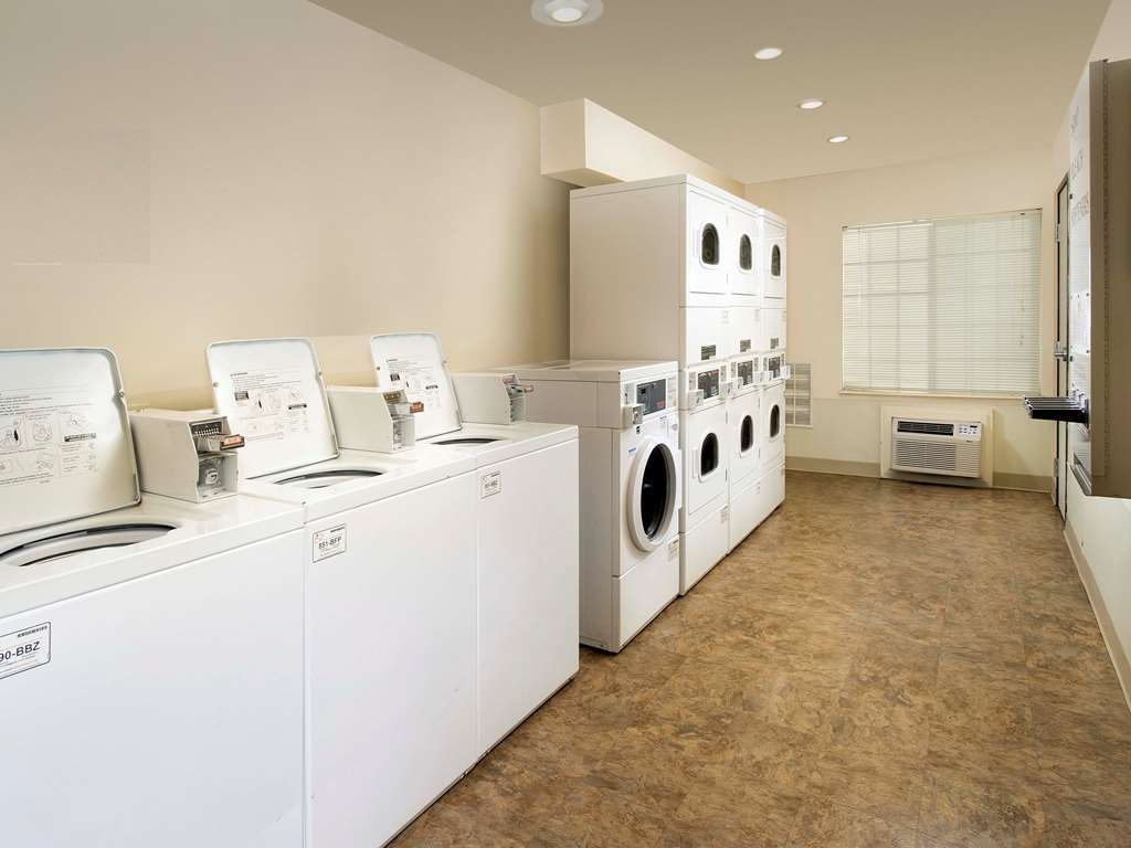Extended Stay America Select Suites - Kansas City - South - I-49 Facilities photo